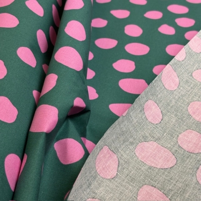 Beschichtete Baumwolle | Punkte | grün rosa